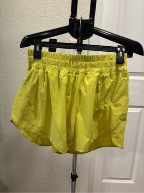 Lululemon hotty hot shorts